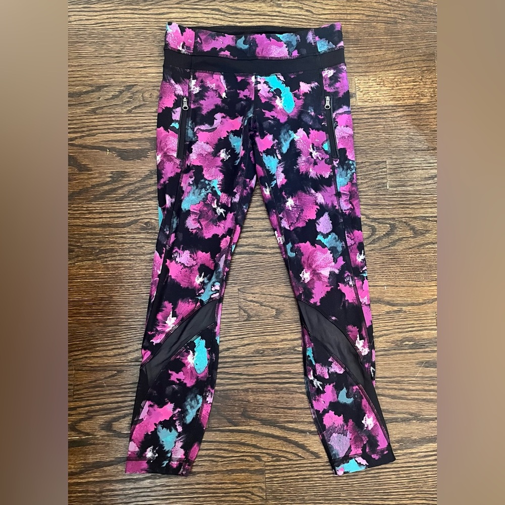 Lululemon leggings with mesh detail